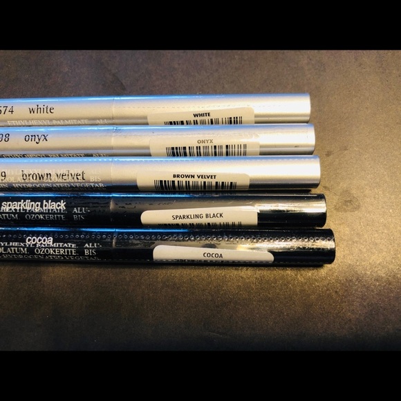 Mary-kate and Ashley eyeliner/lip liner bundle - Picture 2 of 3